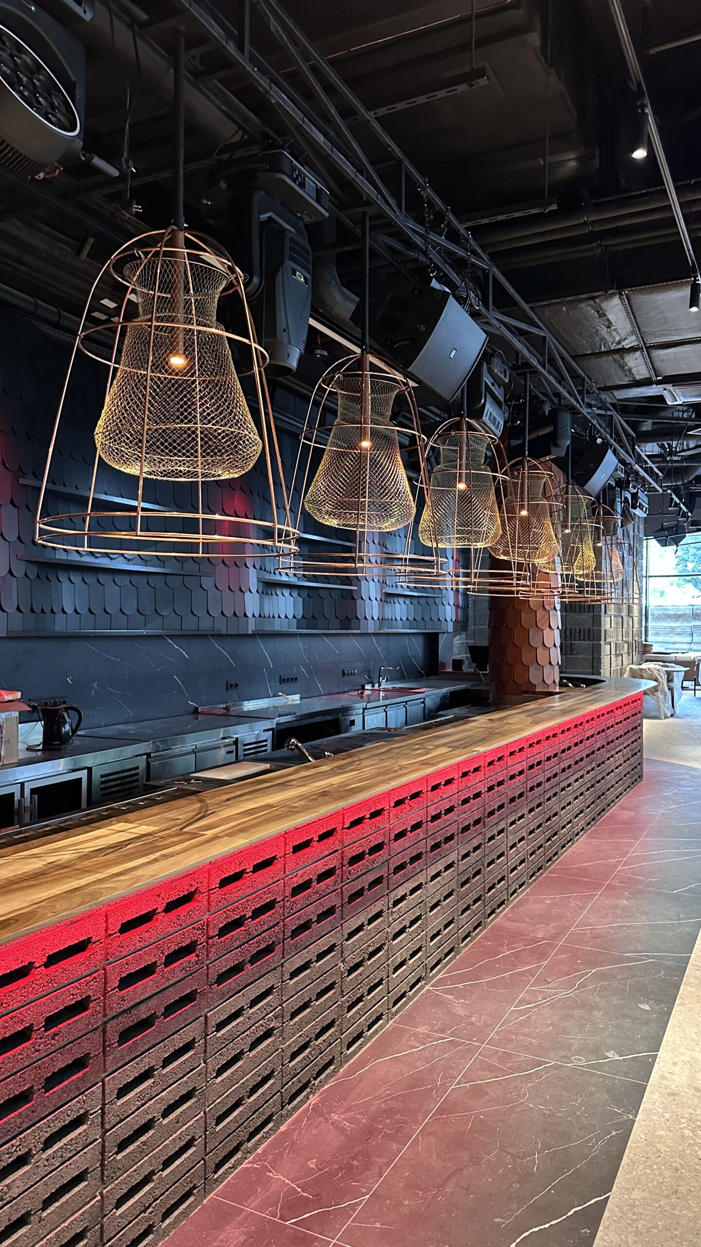 Marumi | restaurant & club